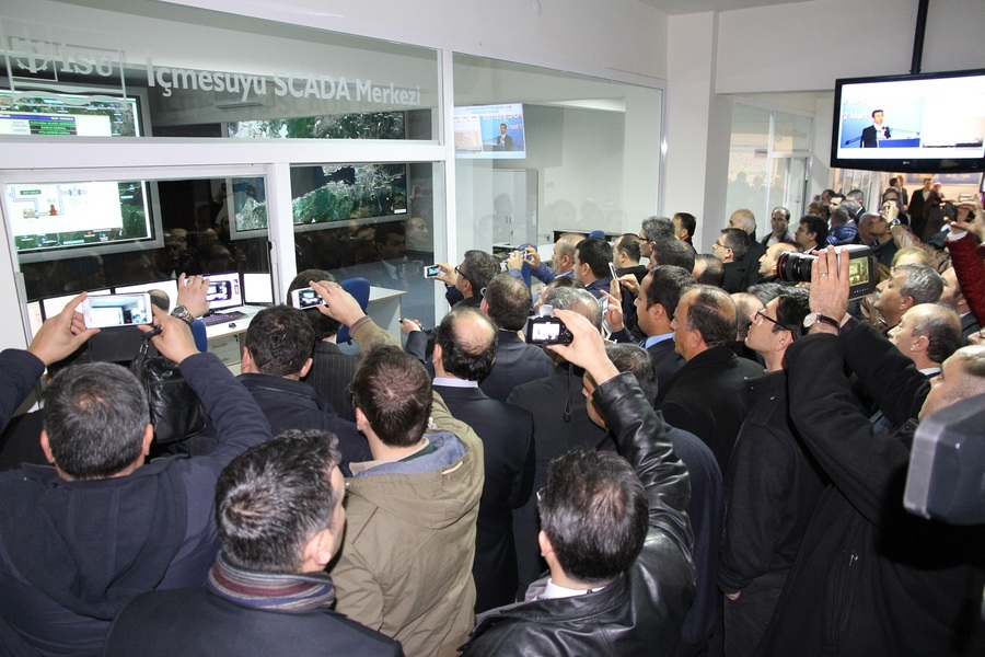 AKILLI SU YÖNETİMİ SEMPOZYUMU DEVAM EDİYOR