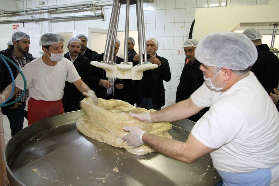 SU VE KANALİZASYON İDARECİLERİ’NE PİŞMANİYE, PLATO VE  BİLİM MERKEZİ TURU