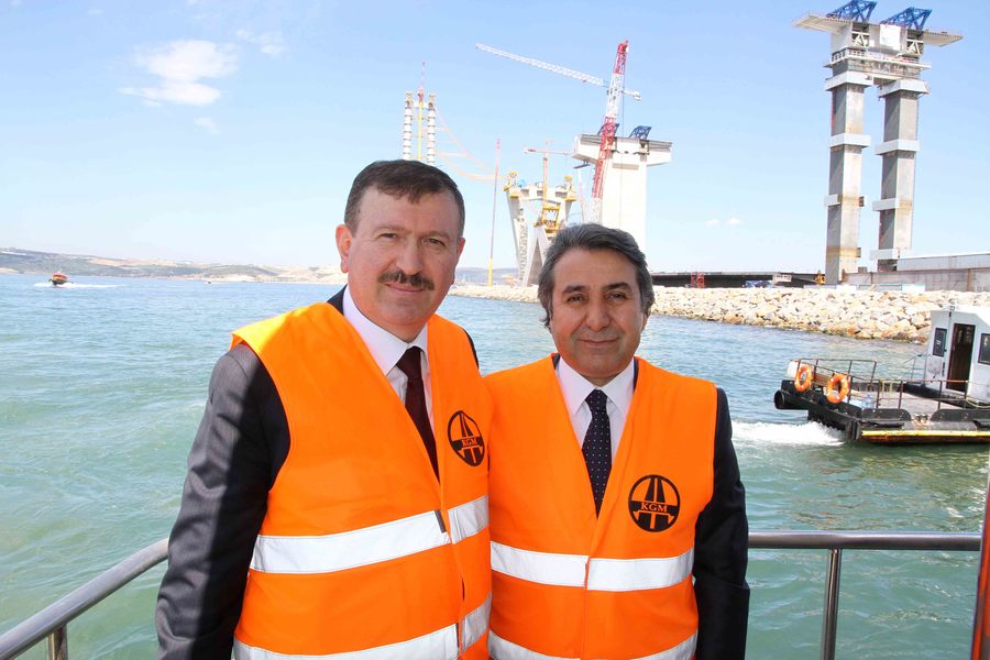 İSU EKİBİ KÖRFEZ GEÇİŞ KÖPRÜSÜNÜ İNCELEDİ