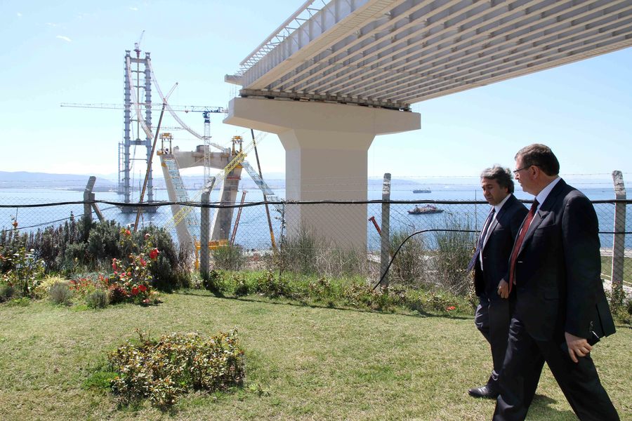 İSU EKİBİ KÖRFEZ GEÇİŞ KÖPRÜSÜNÜ İNCELEDİ