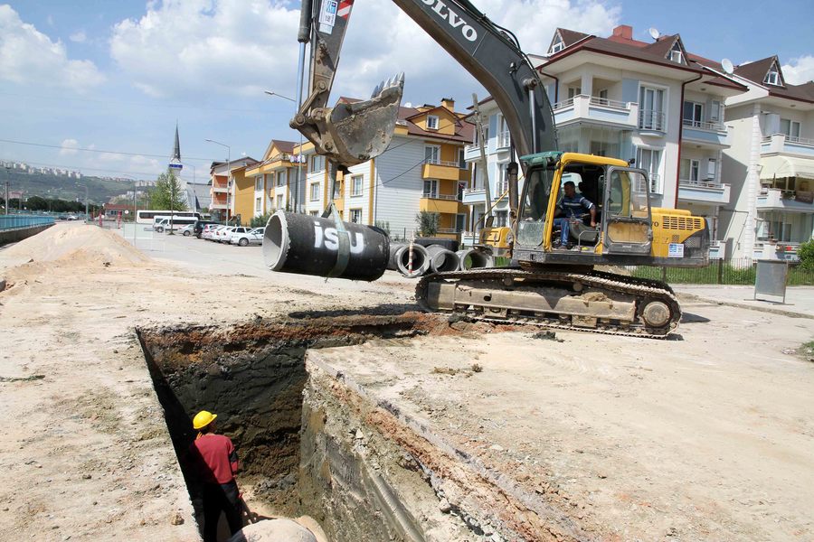İZMİT ALİKAHYA BÖLGESİNDE YAĞMURSUYU HATTI