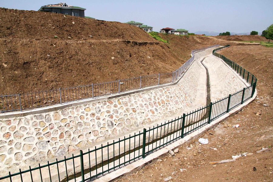 KARTEPE ARSLANBEY ÇUHANE DERESİ ISLAHI EDİLDİ
