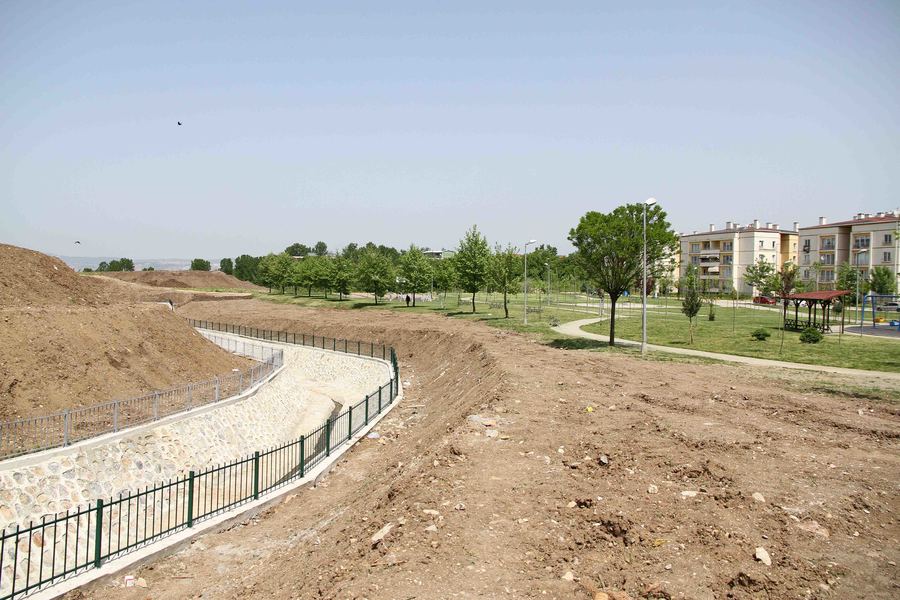 KARTEPE ARSLANBEY ÇUHANE DERESİ ISLAHI EDİLDİ