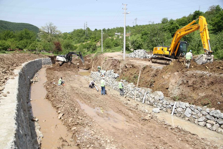 KARTEPE EŞME MADEN VE YUKARI DERELERİ ISLAH EDİLİYOR