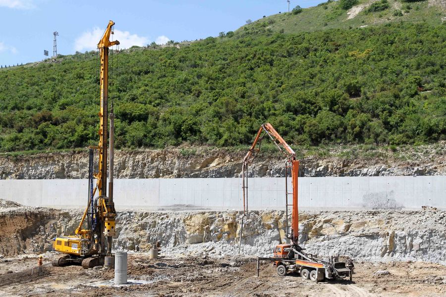 DİLOVASI ATIKSU ARITMA TESİSİ ORTAYA ÇIKMAYA BAŞLADI