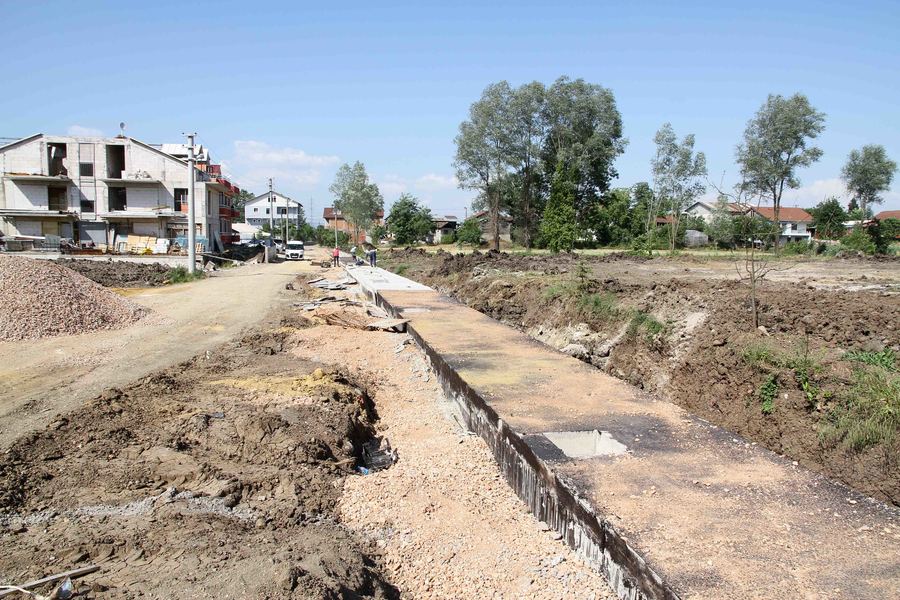 BAŞİSKELE KULLAR TOKLU DERESİ ISLAH EDİLİYOR