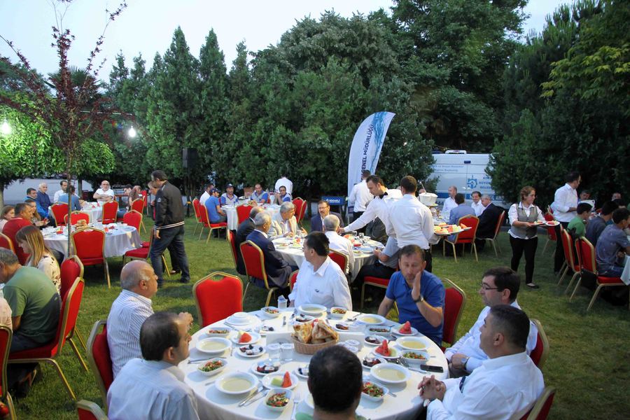 İSU’DA GELENEKSEL İFTAR PROGRAMI