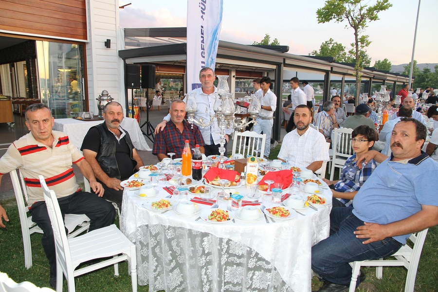 2. GELENEKSEL İFTAR PROGRAMI GÖLCÜK’TE YAPILDI