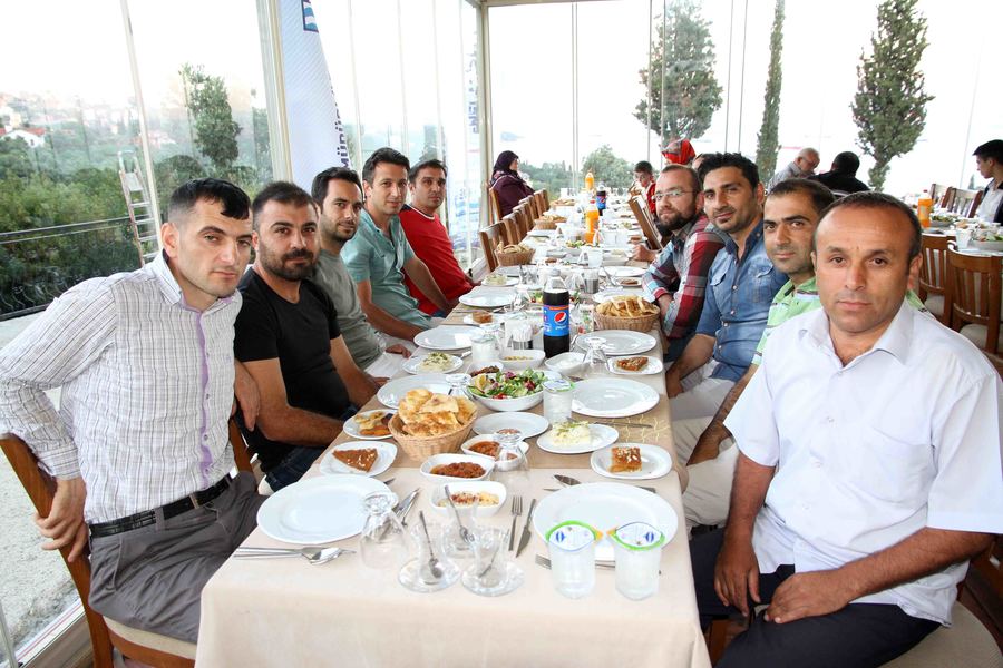 İSU’DA 3. GELENEKSEL İFTAR PROGRAMI GEBZE’DE YAPILDI
