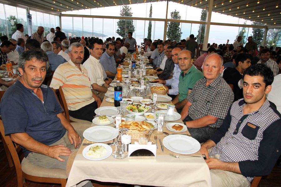 İSU’DA 3. GELENEKSEL İFTAR PROGRAMI GEBZE’DE YAPILDI