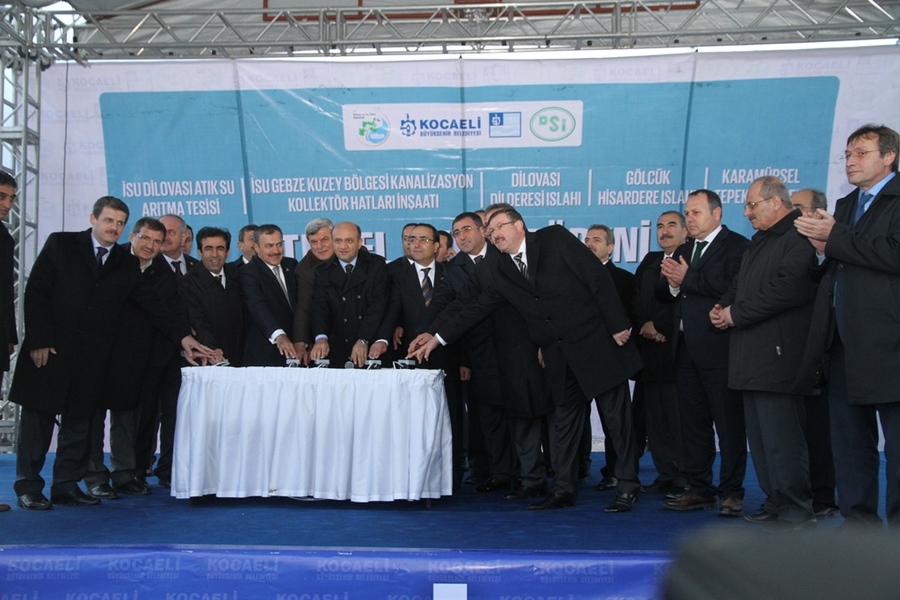 45 MİLYON TL’LİK DEV PROJE DİLOVASI’NDA YÜKSELİYOR