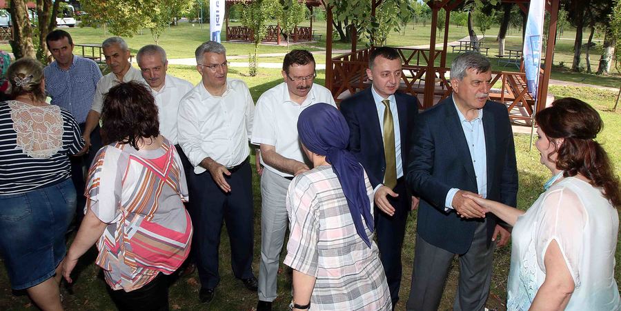 İSU AİLESİ GELENEKSEL RAMAZAN BAYRAMLAŞMASI YAPILDI
