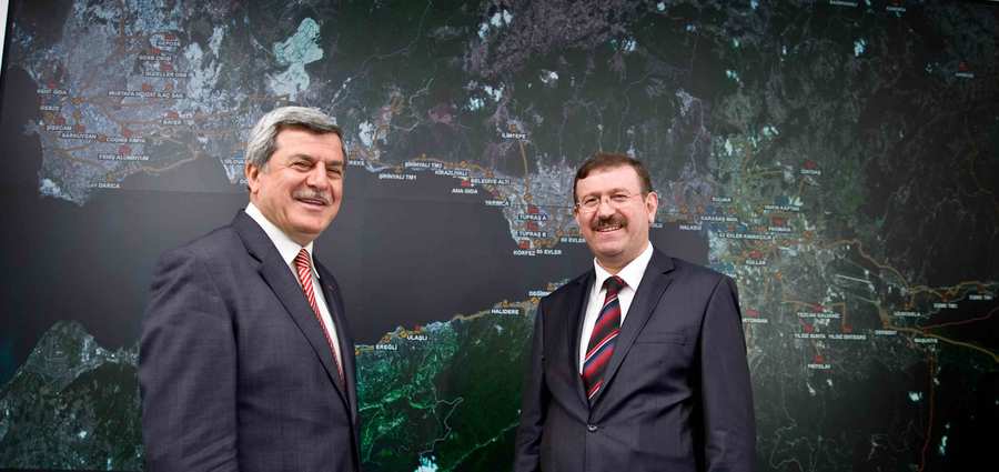 BAŞKAN,”KESİNTİSİZ VE KALİTELİ SU İÇİN ÇALIŞIYORUZ”