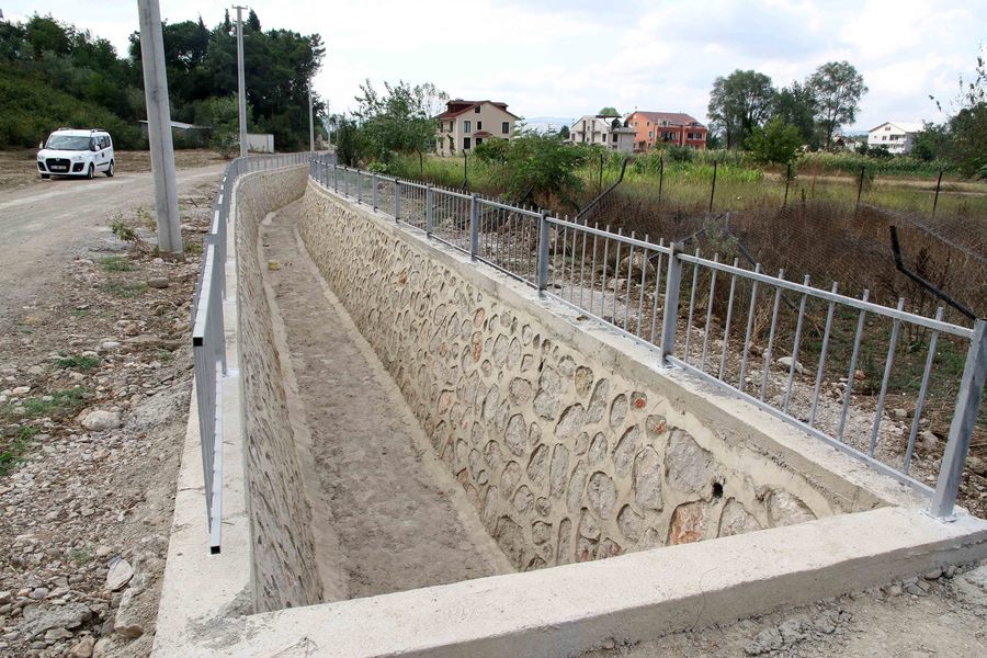 BAŞİSKELE YAKACIK MAHALLESİ TOKLU DERESİ ISLAH EDİLDİ