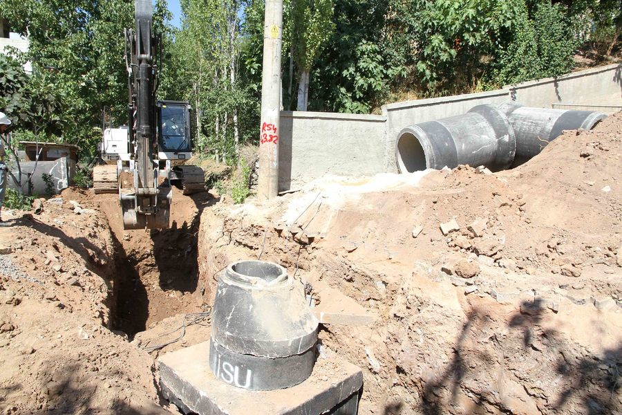 DERİNCE SIRRIPAŞA MAHALLESİ’NDE YAĞMURSUYU HATTI