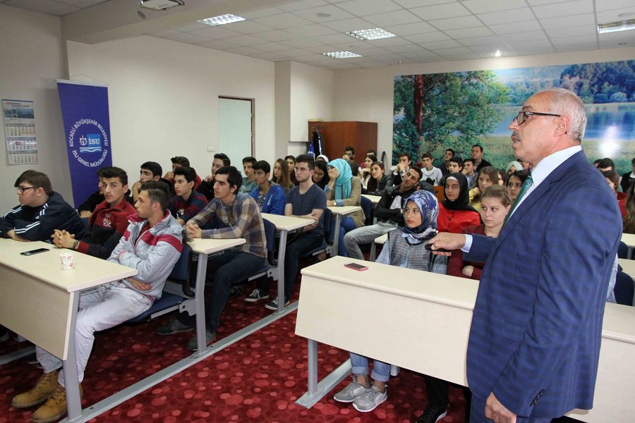 İSU’DA STAJA BAŞLAYAN 70 ÖĞRENCİYE ORYANTASYON EĞİTİMİ VERİLDİ