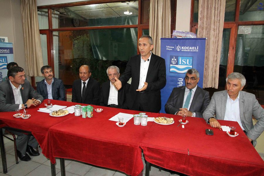 DİLOVASI DEMİRCİ VE ÇERKEŞLİ MAHALLESİ ALTYAPISI YENİLENİYOR