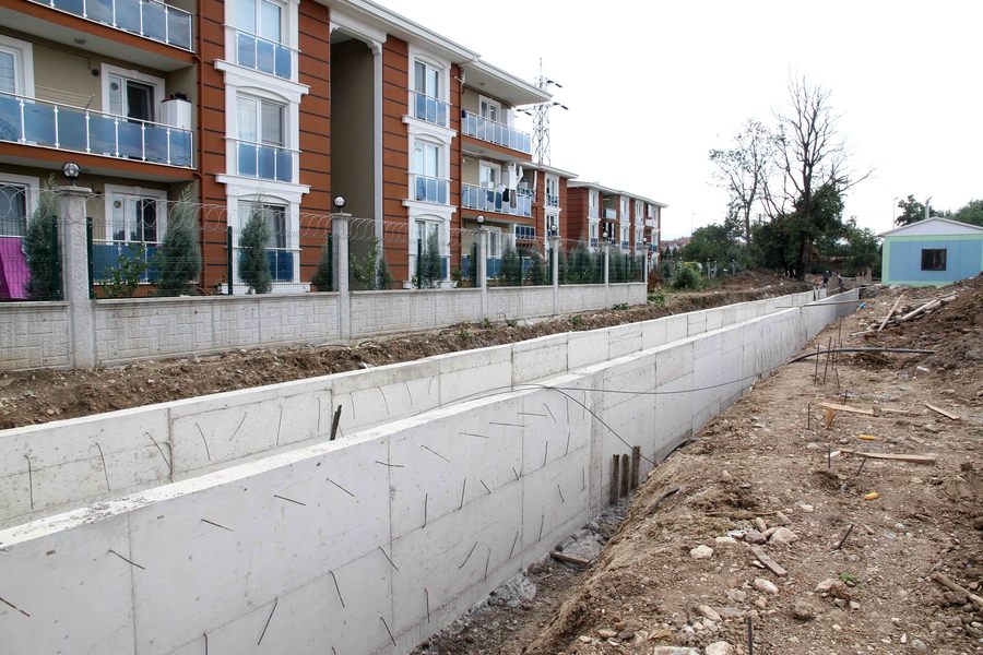 KARTEPE UZUNÇİFTLİK ATAKENT MAHALLESİ’NDE YAĞMURSUYU HATTI YAPILDI