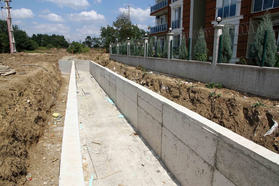 KARTEPE UZUNÇİFTLİK ATAKENT MAHALLESİ’NDE YAĞMURSUYU HATTI YAPILDI