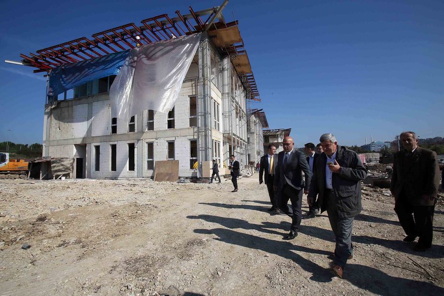 BAŞKAN, ‘’PROJELERİMİZİ BİR BİR TAKİP EDİYORUZ’’