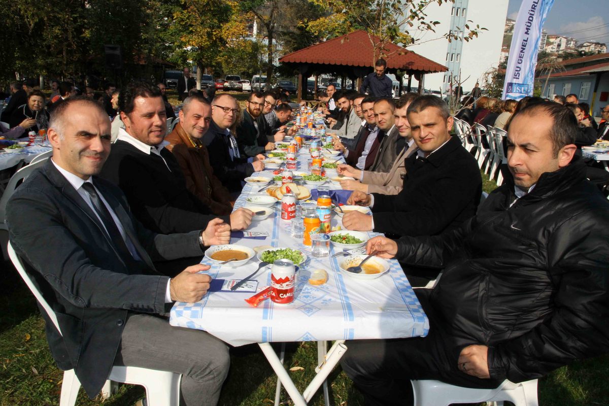 İSU’DA GELENEKSEL HAMSİ PROGRAMI