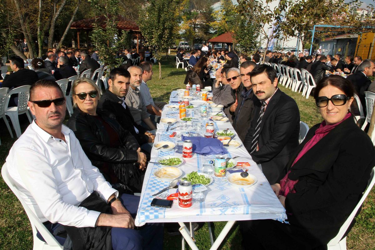 İSU’DA GELENEKSEL HAMSİ PROGRAMI