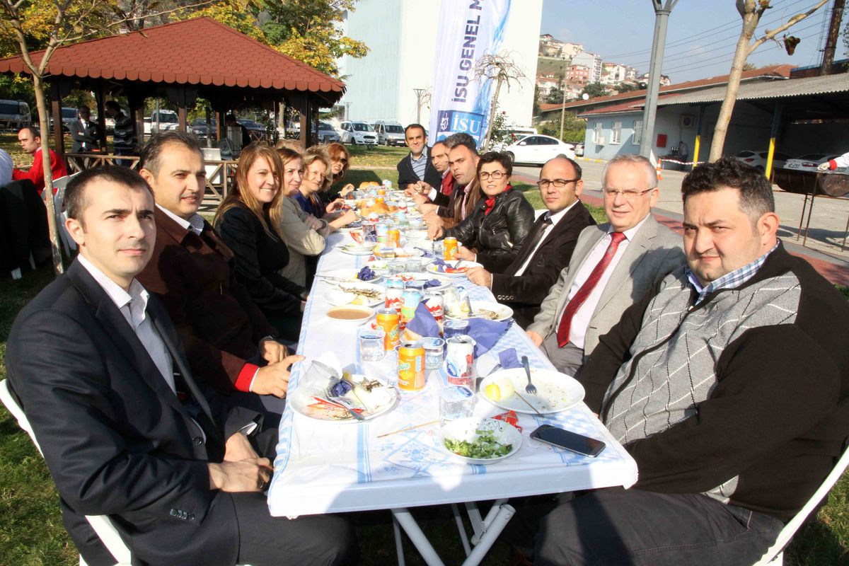İSU’DA GELENEKSEL HAMSİ PROGRAMI