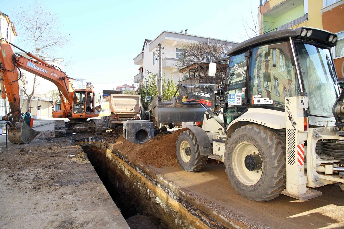 DARICA KAZIM KARABEKİR MAHALLESİ’NDE YAĞMURSUYU HATTI