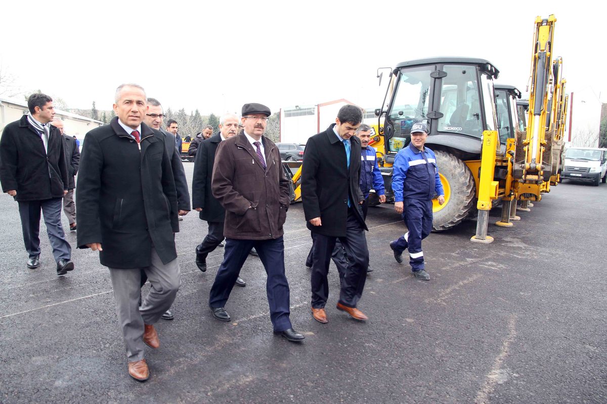 YENİ YAPILAN KÖRFEZ ŞUBE MÜDÜRLÜĞÜ ŞANTİYESİNDE BALIK PROGRAMI