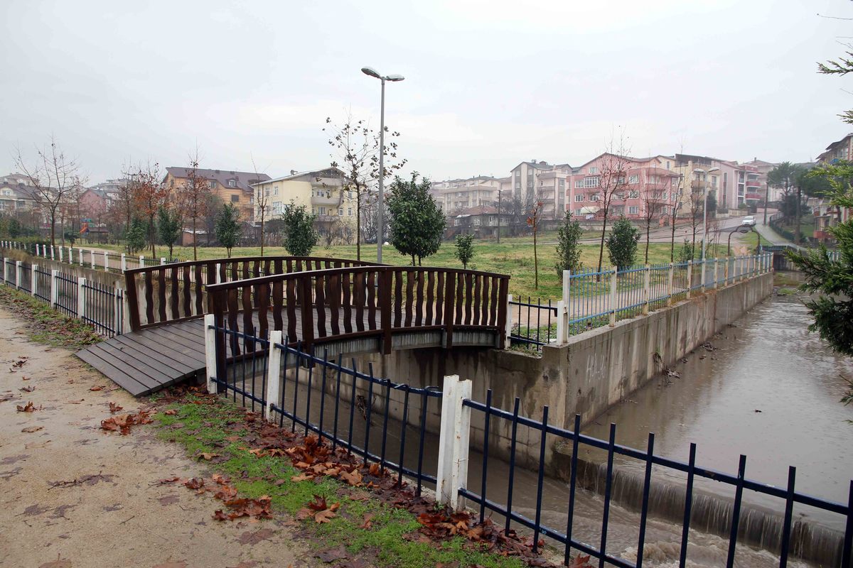ISLAH EDİLEN DERELER, ERİYEN KAR İLE BİRLİKTE DOLDU