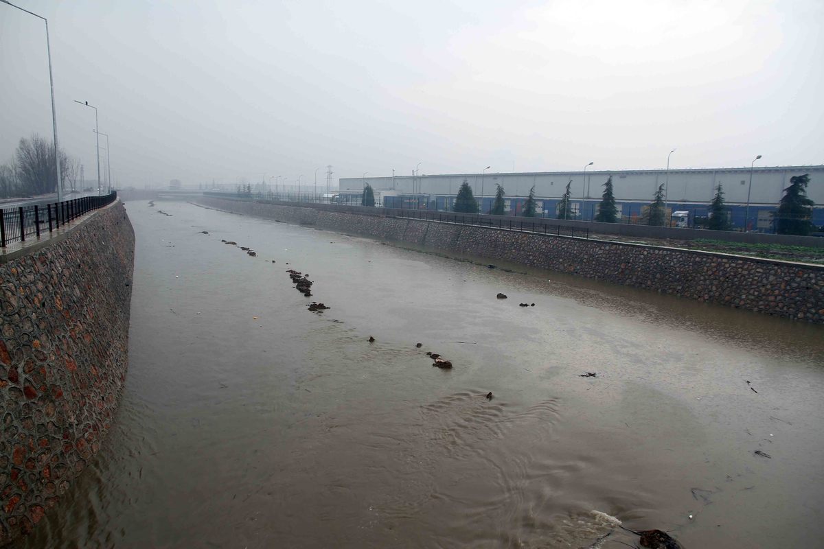ISLAH EDİLEN DERELER, ERİYEN KAR İLE BİRLİKTE DOLDU