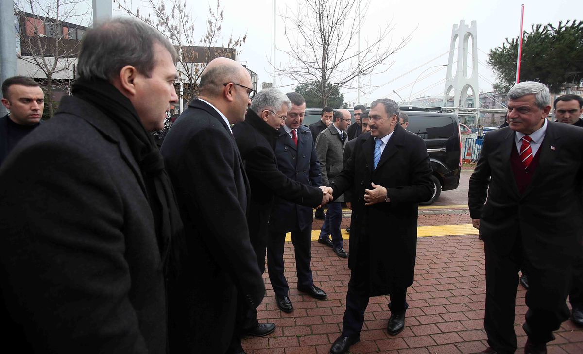 BAKAN EROĞLU ‘’BÜYÜKŞEHİR’İN ÇALIŞMALARINI TAKDİR EDİYORUM’’