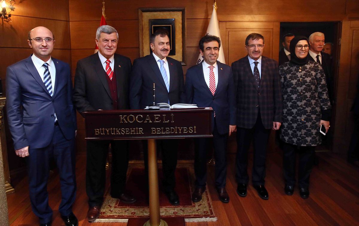 BAKAN EROĞLU ‘’BÜYÜKŞEHİR’İN ÇALIŞMALARINI TAKDİR EDİYORUM’’