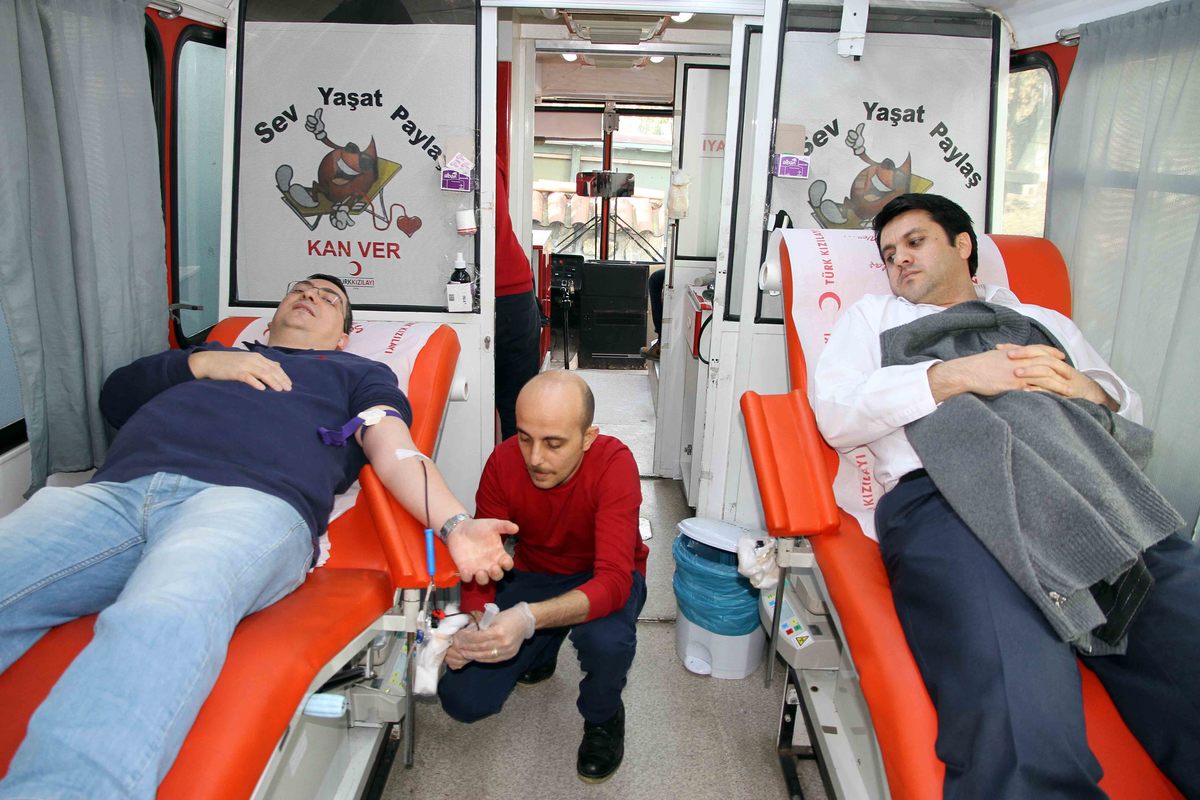 İSU GENEL MÜDÜRLÜĞÜ’NDE KAN VE KÖK HÜCRE BAĞIŞI
