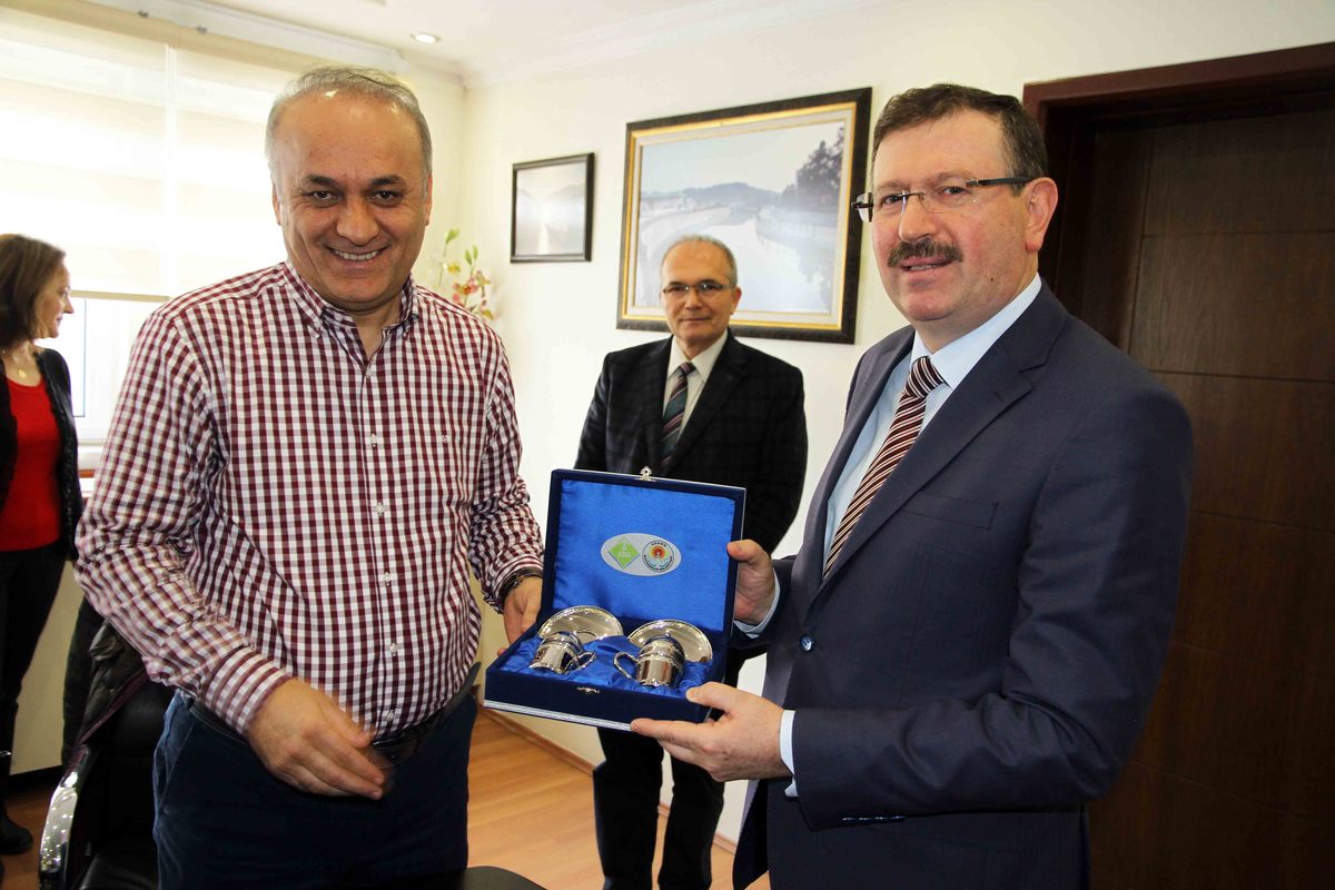 ADANA ASKİ YÖNETİCİLERİ İSU ÖRNEK PROJELERİNİ YERİNDE İNCELEDİ