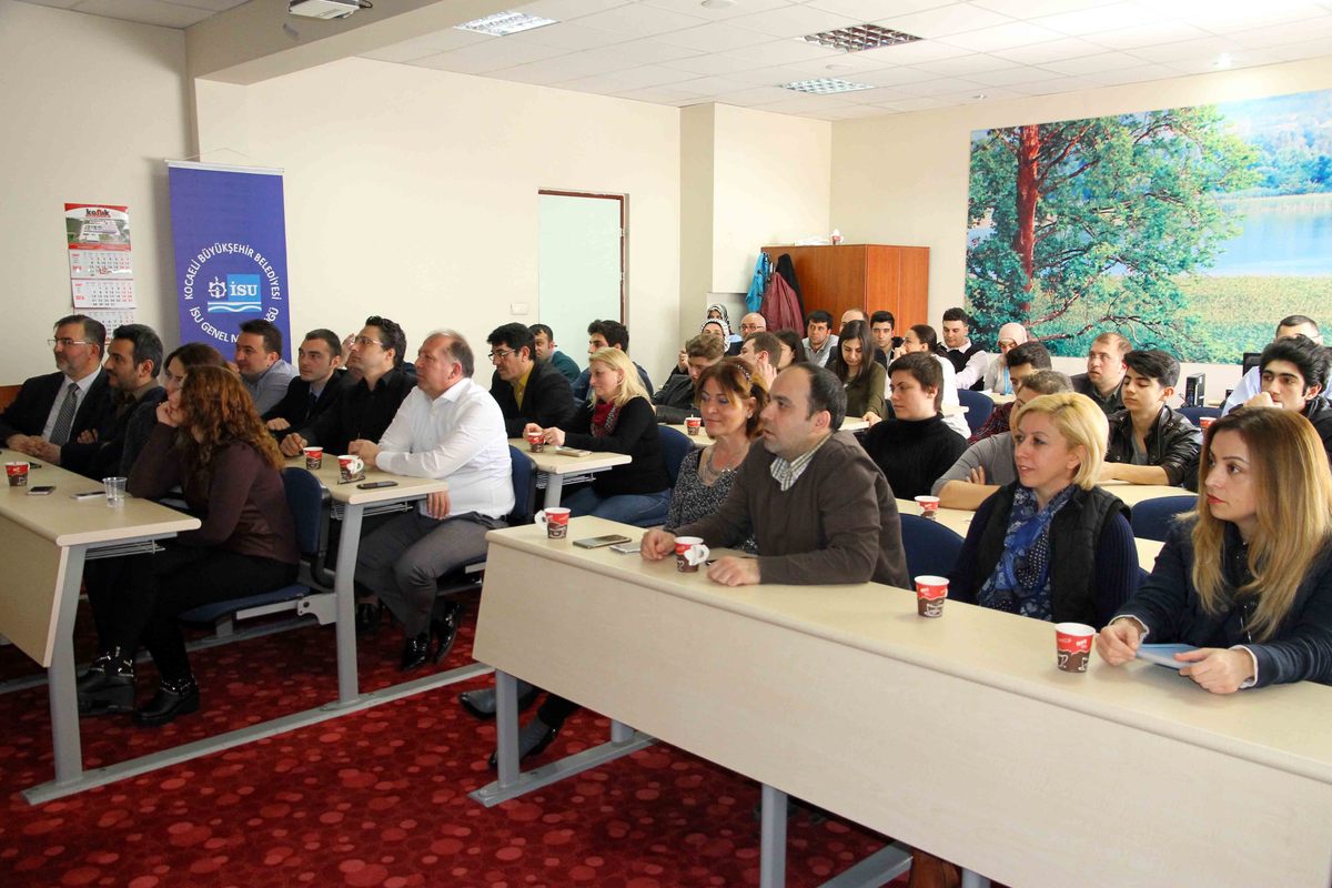 SİGARAYI BIRAKAN KURUM DOKTORU SEMİNER VERDİ, İKİ PERSONEL SİGARAYI BIRAKTI