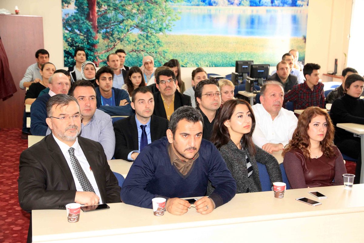 SİGARAYI BIRAKAN KURUM DOKTORU SEMİNER VERDİ, İKİ PERSONEL SİGARAYI BIRAKTI