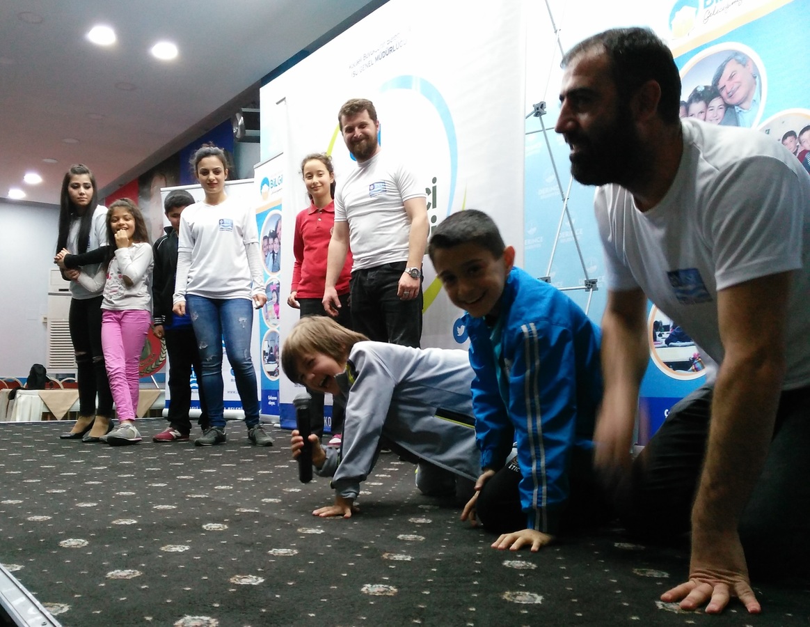 DÜNYA SU GÜNÜ’NDE 3 BİLGİ EVLERİ ÖĞRENCİLERİNE SU VE ÇEVRE SEMİNERİ