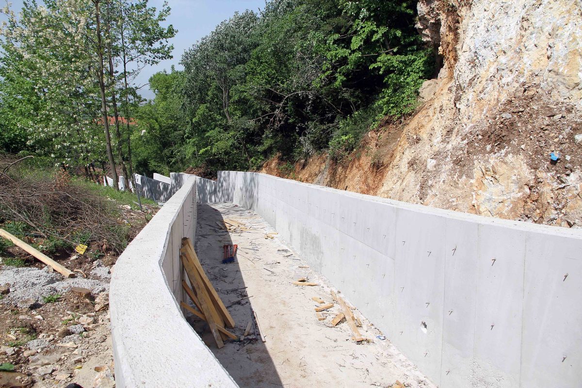 KARTEPE ARSLANBEY ŞEVKATİYE’DE DERE ISLAHI