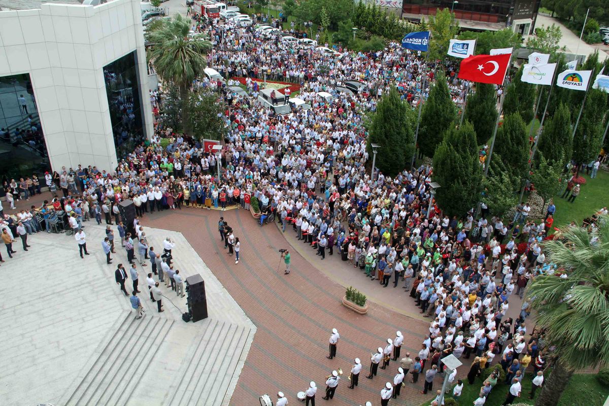 BAŞKAN KARAOSMANOĞLU’NDAN TARİHİ SESLENİŞ