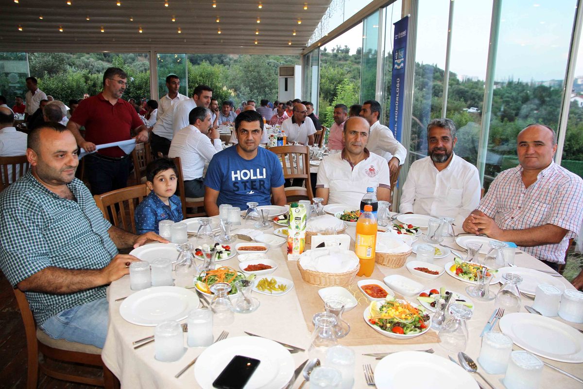 GELENEKSEL ÜÇÜNCÜ İFTAR GEBZE’DE YAPILDI.