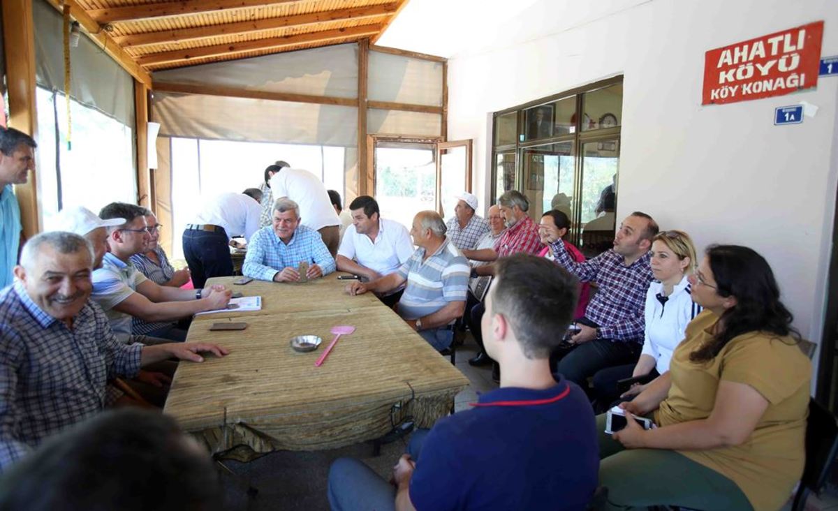   BAŞKAN KARAOSMANOĞLU, GEBZE’NİN SEKİZ KÖYÜNDE VATANDAŞLA BULUŞTU  