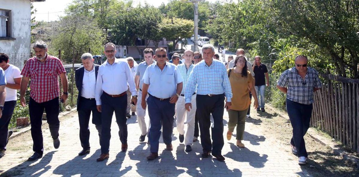   BAŞKAN KARAOSMANOĞLU, GEBZE’NİN SEKİZ KÖYÜNDE VATANDAŞLA BULUŞTU  