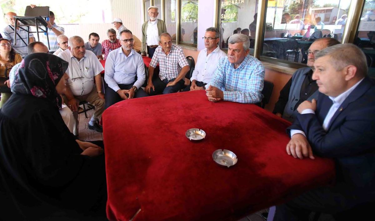   BAŞKAN KARAOSMANOĞLU, GEBZE’NİN SEKİZ KÖYÜNDE VATANDAŞLA BULUŞTU  