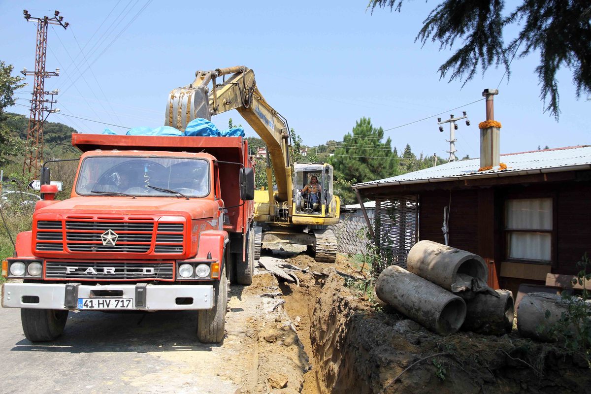 KARAMÜRSEL FULACIK VE KARAAHMETLİ MAHALLELERİNE SAĞLIKLI ALTYAPI
