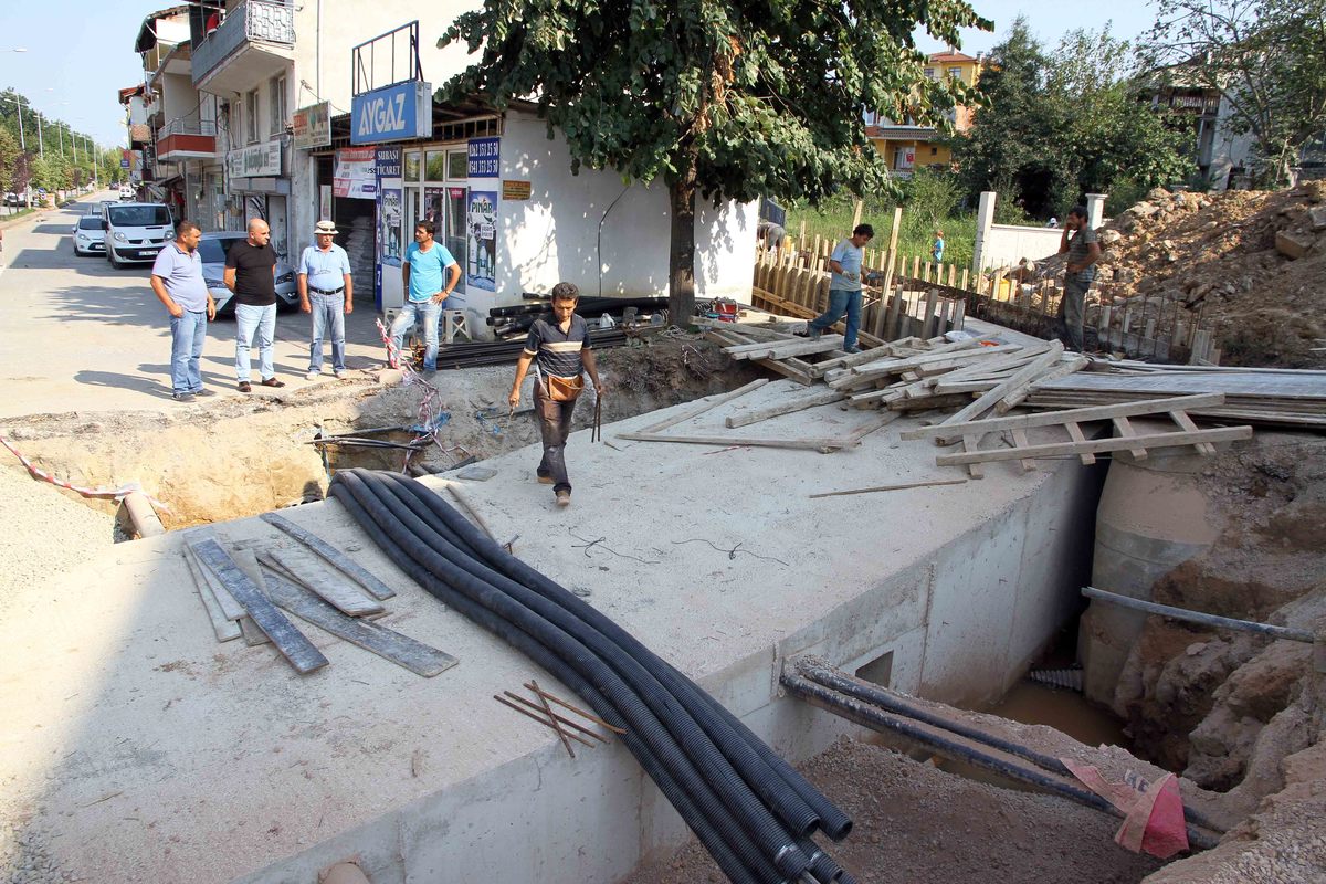 KARTEPE DERBENT  DERESİ ISLAH EDİLİYOR