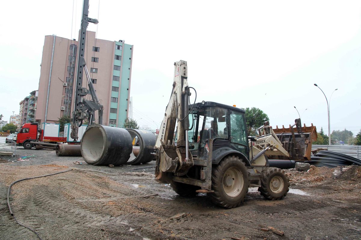 İZMİT’TE DEV PROJEYE START VERİLDİ.