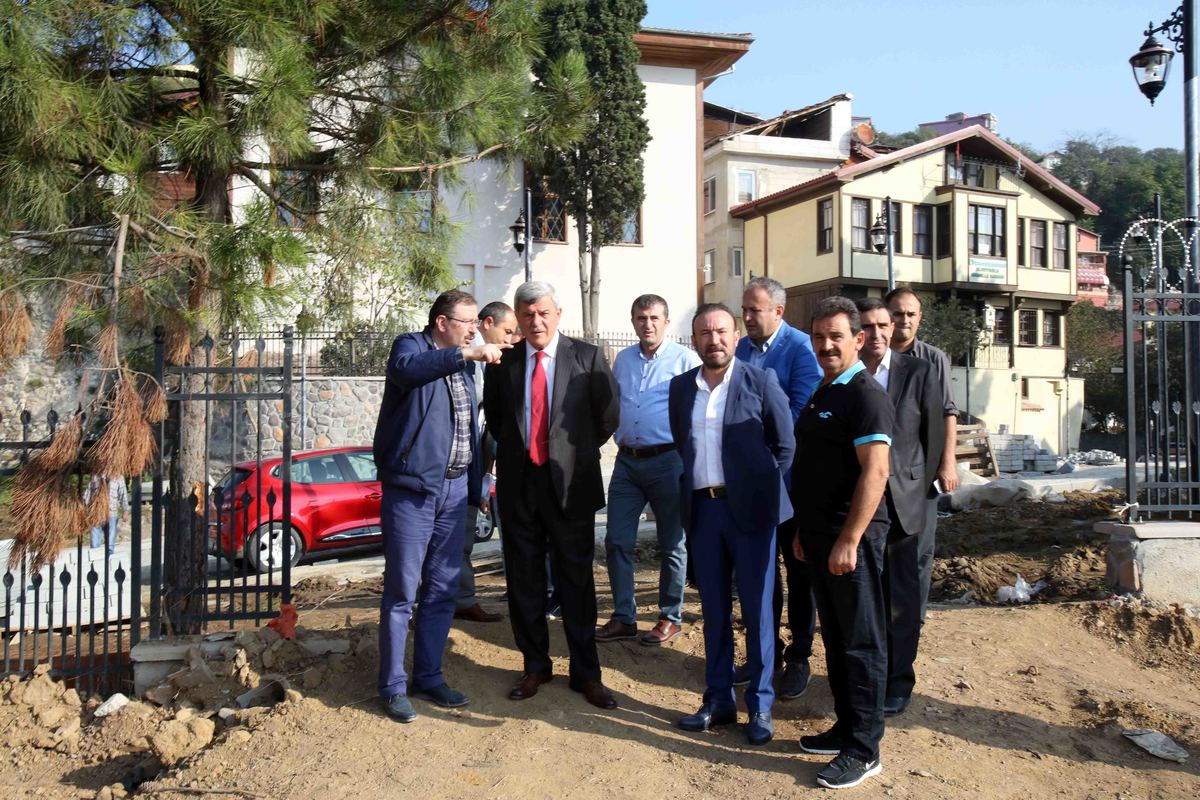 BAŞKAN KARAOSMANOĞLU, ‘’İŞİMİZE ODAKLIYIZ VE HALKIMIZ İÇİN ÇALIŞIYORUZ’’