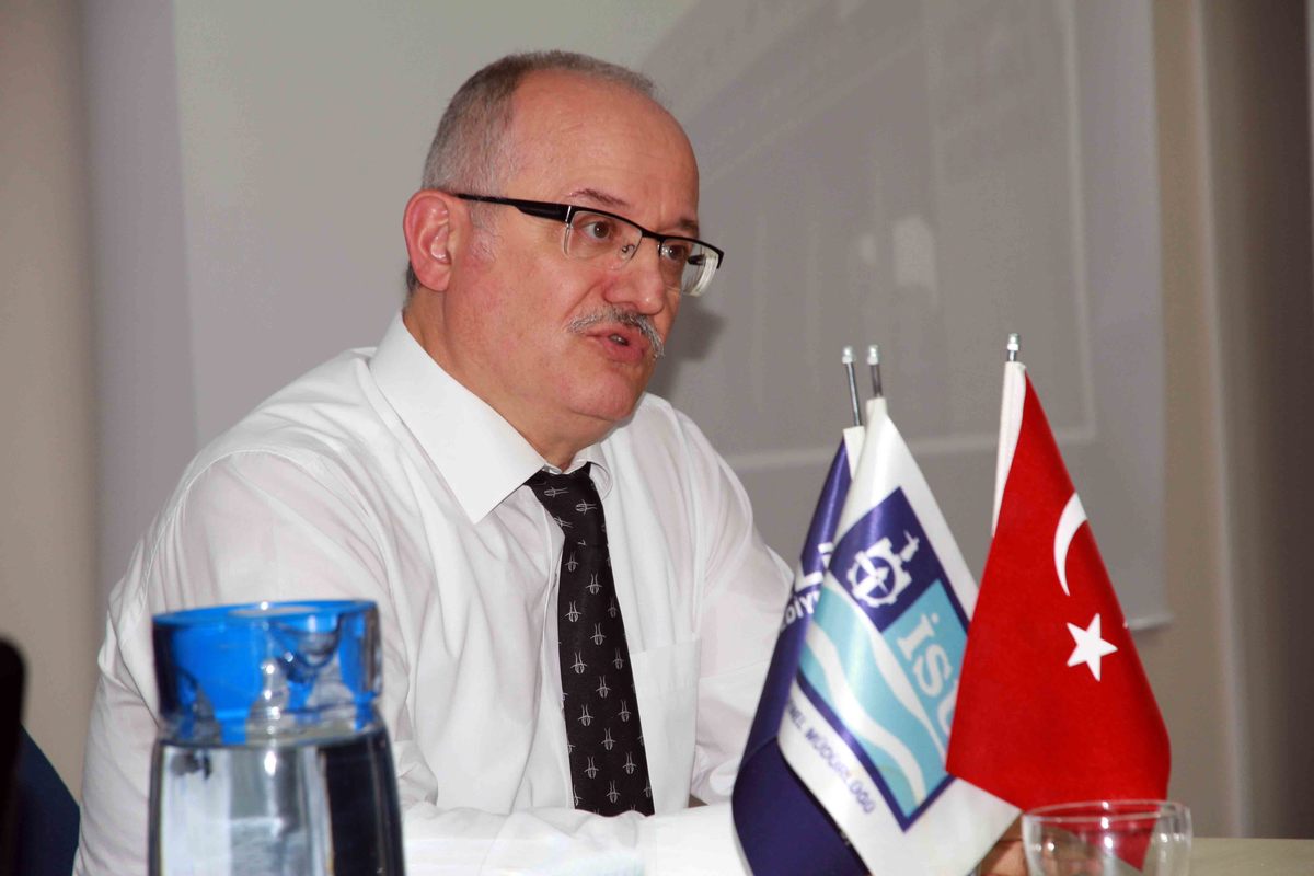 İSU YÖNETİCİLERİNE SAĞLIK SEMİNERİ VERİLDİ.