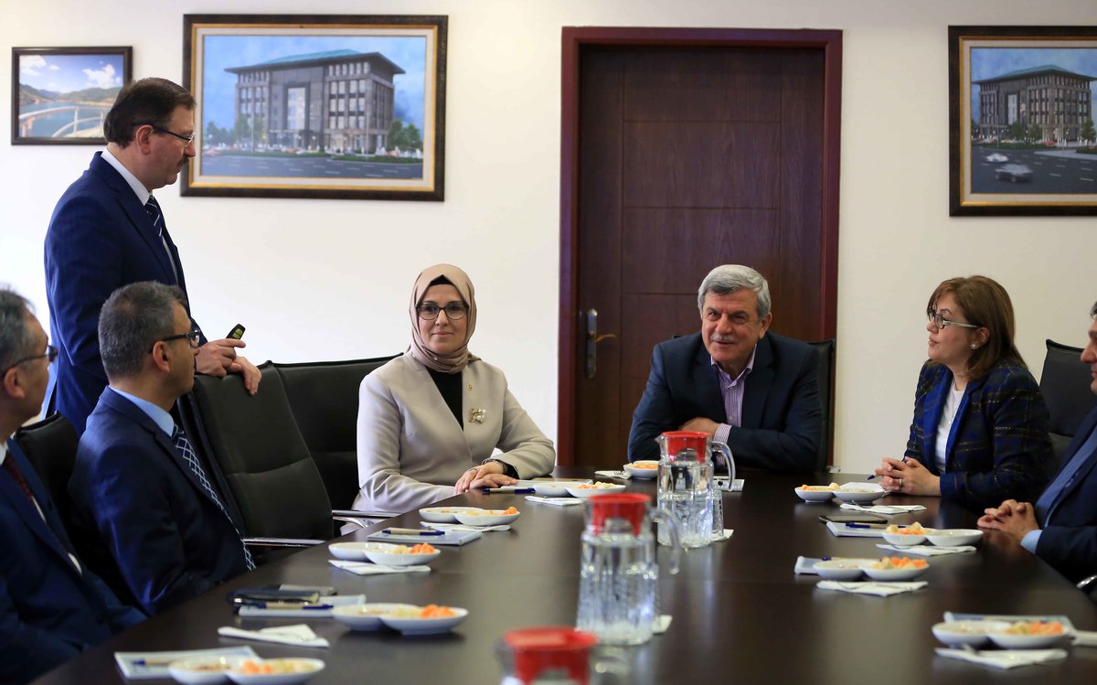 FATMA ŞAHİN,‘’2017’NİN PLANLANMASINDA KOCAELİ’Yİ MERKEZE ALACAĞIZ’’